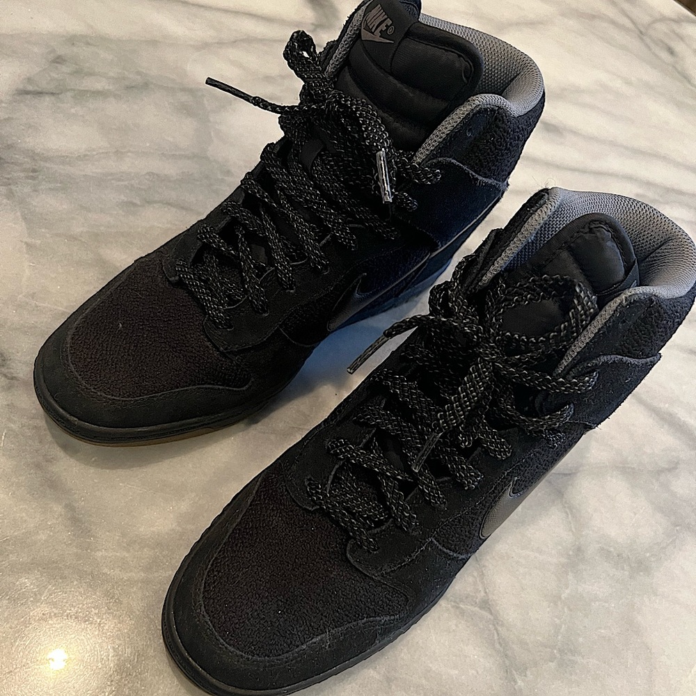 Nike Dunk Sky High Essential Black Gum Wedge Sneakers